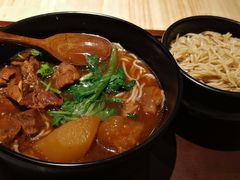 -牛腩之旅·牛腩牛杂煲(光启城美食城店)