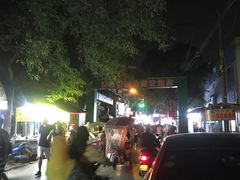 -清真马乐贝腊牛肉蛋黄菜夹馍(马蓉洒金桥店)