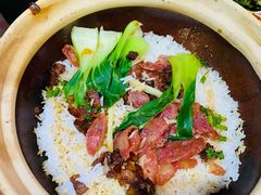 皇上皇腊味煲仔饭-捞旺猪肚鸡(街道口店)