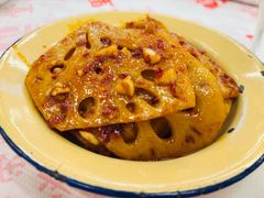 -堂瓦里·33年传统赣菜(第一街区店)