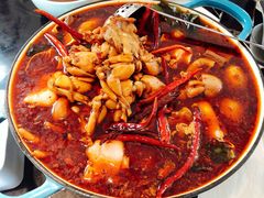 肥肠鸡爪爪砂锅-马头巷·食景园(苏州总店)