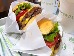 招牌牛肉堡双层-Shake Shack(西单大悦城店)