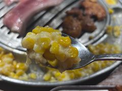 -青瓦炭韩潮烤肉(花园道店)