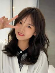 -朗峰专业美发沙龙