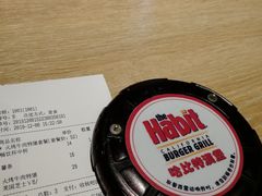 -The Habit Burger Grill 哈比特汉堡(复兴soho店)