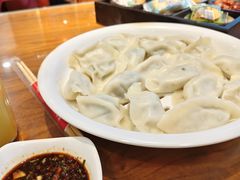 肉三鲜饺子-那家老院子东北菜·饺子·小鸡炖蘑菇(艳华街店)
