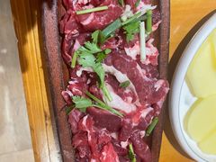 -贵厨酸汤牛肉(花果园国际中心店)