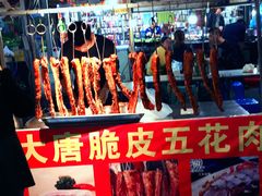 -大学城夜市大排档(凤栖路店)