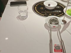 -七欣天香辣蟹火锅(闵行浦江欢乐颂店)