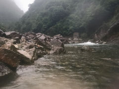 -安吉龙王山峡谷漂流