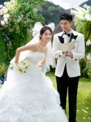 -第一夫人婚纱摄影(南京店)