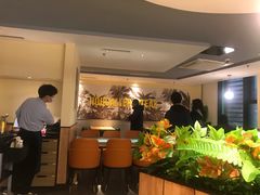 -豪客来牛排(重庆三峡广场步行街1704店)