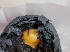 乌豆蛋黄酥-陶陶居饼家(惠福东路店)