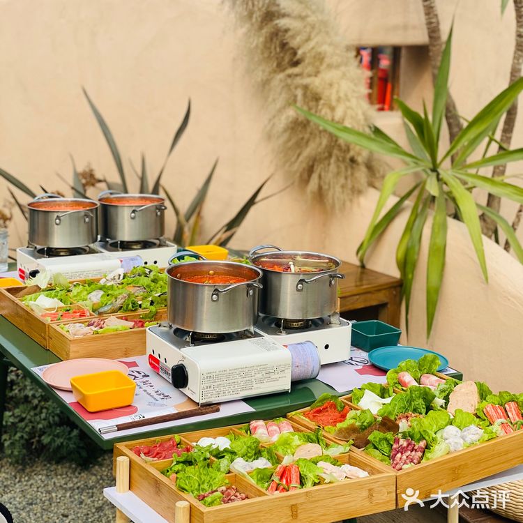 立春来鲟也万事屋，愿新年万事如意