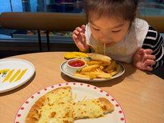 -菲滋意式餐厅(富阳东方茂店)