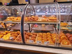 -巴黎贝甜(大宁国际商业广场店)