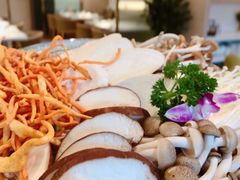 -八珍玉食鸡煲·打边炉(印象城店)