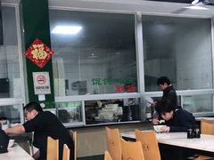 -绿杨馄饨临顿路店
