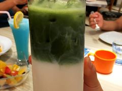 -必胜客(璞丽中心店)
