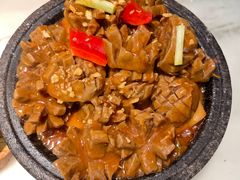 石锅手打牛肉丸-潮堂 · 潮州菜(恒隆广场店)