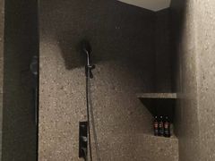 -万泊酒店(长沙五一广场国金中心店)