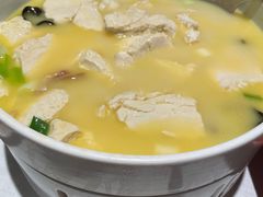 鸡汤老豆腐-悦融琥珀·京鲁菜·海味珍品(西单店)
