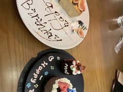 -Mark&Mars Restaurant