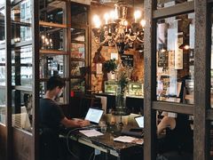 -The Coffee Academïcs(铜锣湾店)