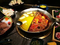 -湊湊火锅·茶憩(打浦桥日月光店)