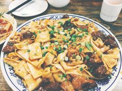 -壹阁胡羊焖饼(特色小吃街店)