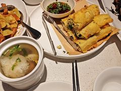 -聚友斋(陶瓷琉璃馆水晶街店)