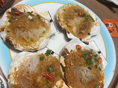 -街角等你.大连海鲜烧烤.经典铁板海鲜串(西安路店)