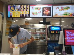 -华莱士·炸鸡汉堡(蜜欢购物店)