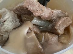 -煲仔皇腊味煲仔饭(经四万达店)