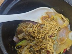 -范仲吉砂锅鸡公煲(井湾路店)
