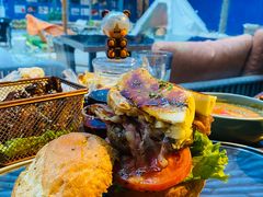 猫王埃尔维斯汉堡-Let'sBURGERplus·非常创意汉堡(三里屯店)