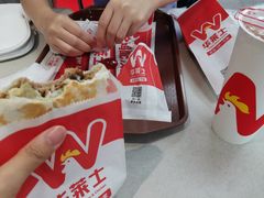 -华莱士·全鸡汉堡(渔港店)