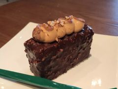 海盐坚果蛋糕-星巴克(广州百信广场东区店)