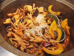-山河屯铁锅炖(哈西站店)
