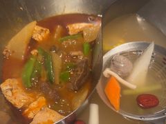 -左庭右院鲜牛肉火锅(金山万达店)
