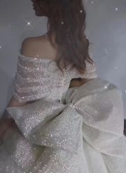 -艾米婚纱&婚礼策划