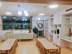 -英伦凯贝国际婴幼儿托育中心(雍湖湾店)