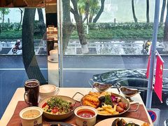 -意卡菲·欢乐聚会餐厅(华侨店)