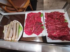 鲜牛展-吉友粥底火锅(方斜路店)