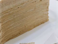 -Fridi Patisserie Cafe