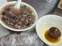 -芳婆糕团店(王府大街店)