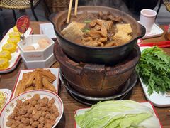 -阿润打边炉·鲜切鸡煲(华漕店)