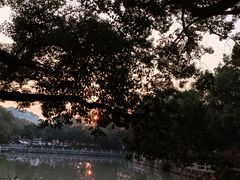 -汇龙潭