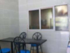 大堂-薛记襄阳香辣牛肉面(平安路店)