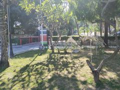 -亚龙湾亚泰商业街